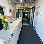 Vandrarhem Airport *